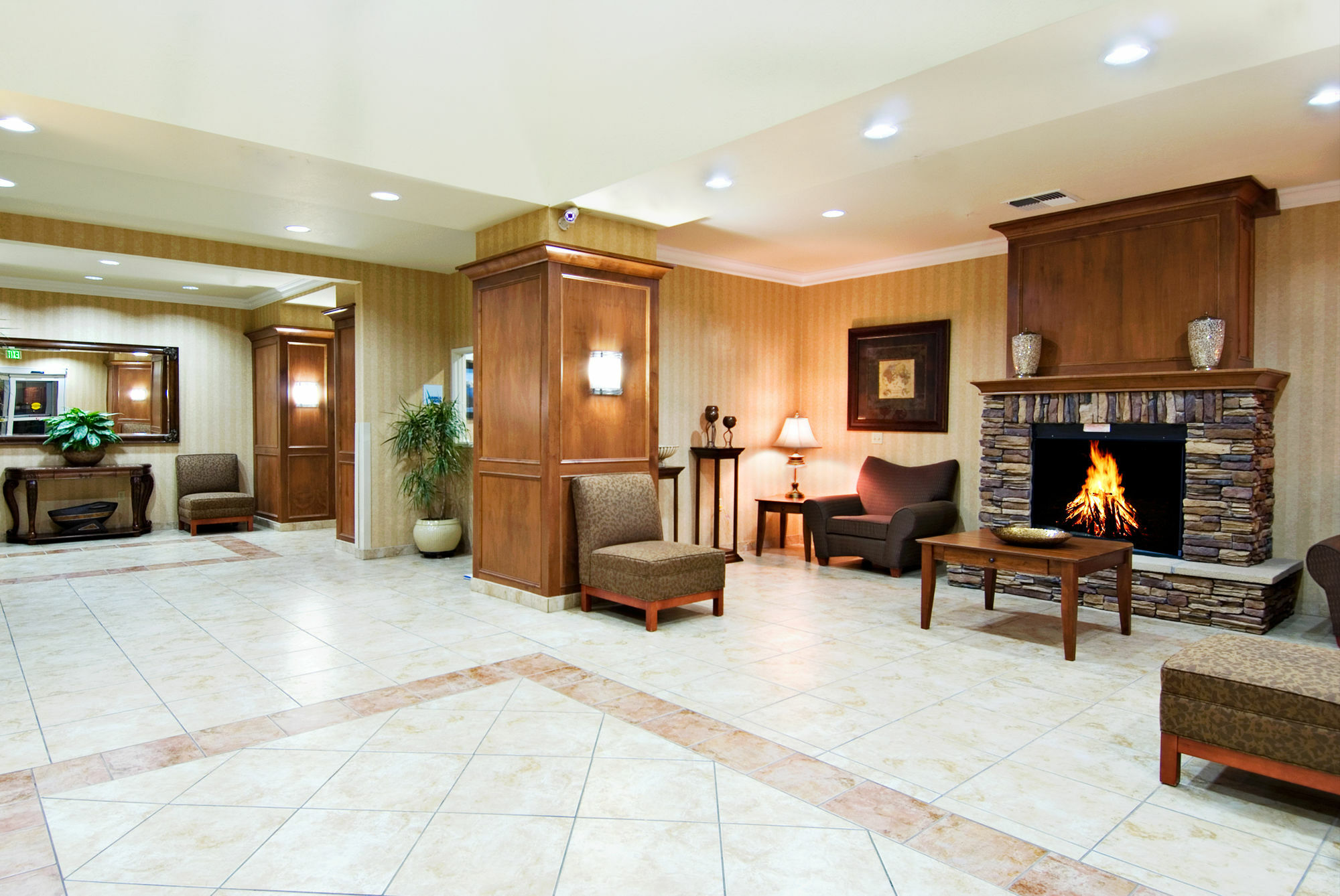 Holiday Inn Express And Suites Klamath Klamath Falls Eksteriør bilde